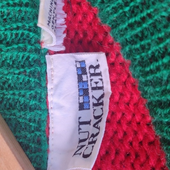 Vintage nutcracker ugly Christmas sweater - Picture 6 of 11